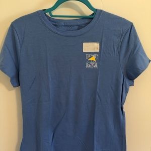 The Salty Dog Cafe Size M Brand New Shirt Blue